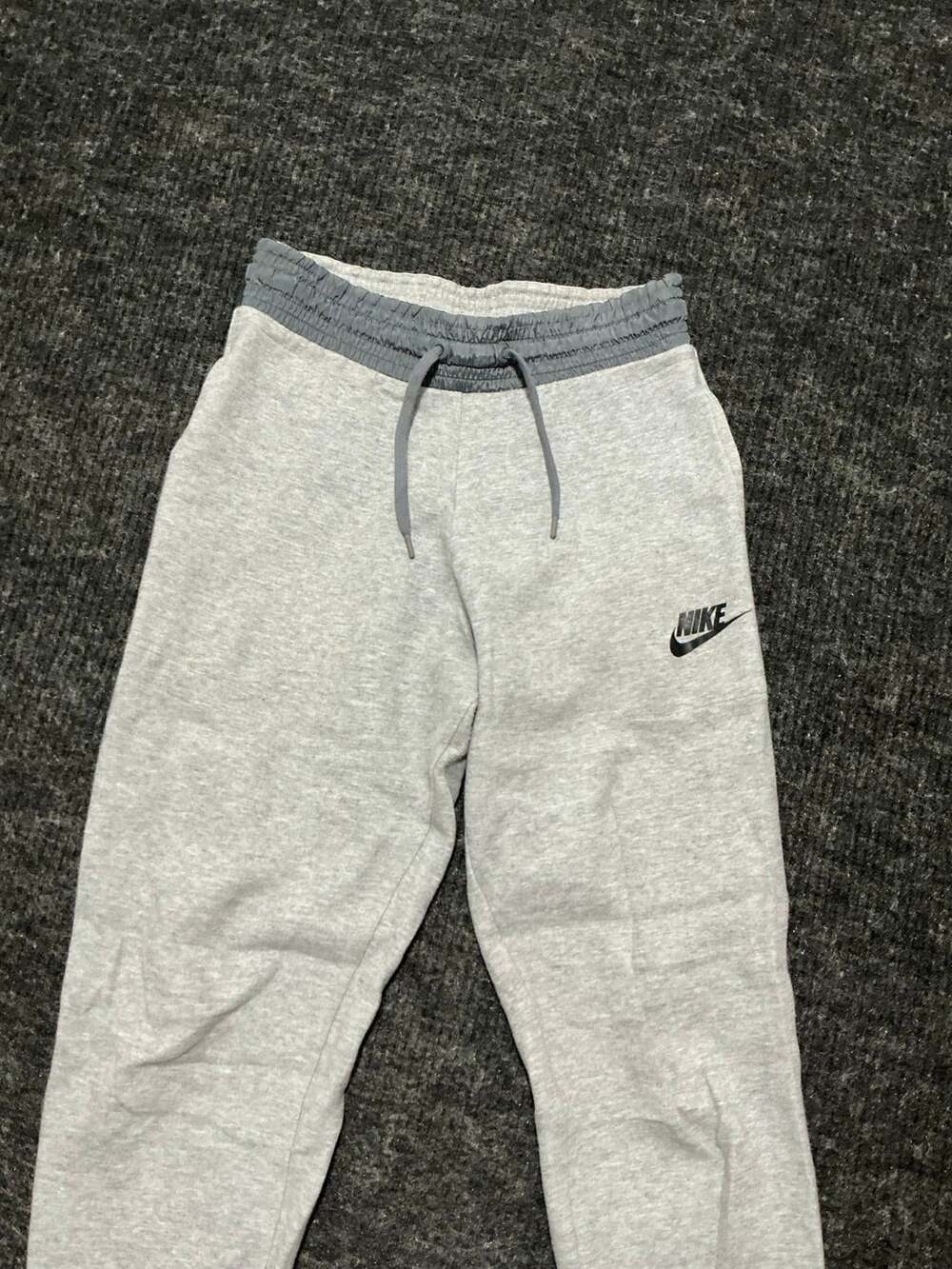 Nike Sweatpants Womens Size Small In Grey 2 Pockets Design Used